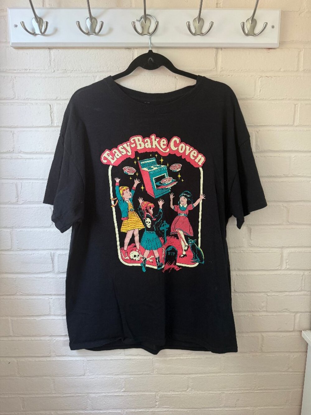 Creepy Co | Black Easy Bake Coven Graphic Tshirt | XL